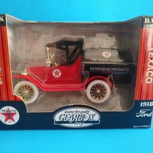 Texaco Oil Tanker Die Cast Bank Limited Edition